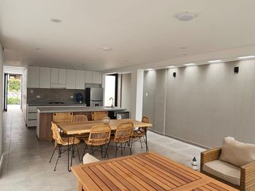 HERMOSAS CASAS EN MEJÍA