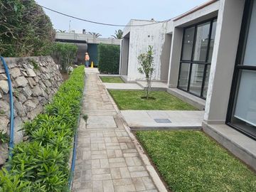 HERMOSAS CASAS EN MEJÍA