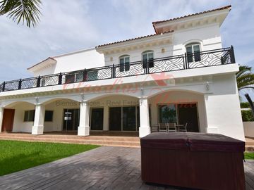 VENTA CASA EN FRACC EL CID