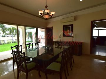 VENTA CASA EN FRACC EL CID