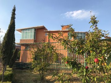 Casa Residencial En Renta, en Jilotepec Edo. Méx. Amueblada Y Con Servicios.
