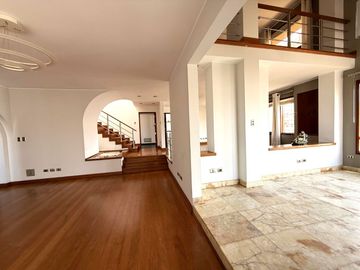 Venta Exclusivo Penthouse En San Isidro