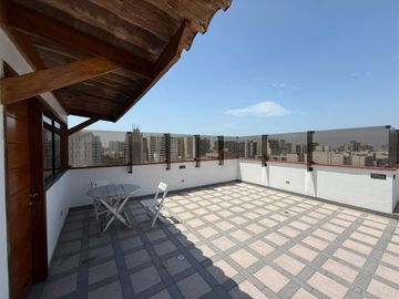 Venta Exclusivo Penthouse En San Isidro