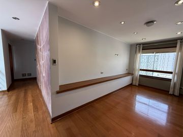 Venta Exclusivo Penthouse En San Isidro