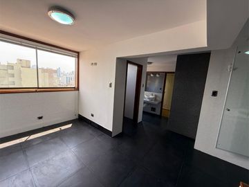 Venta Exclusivo Penthouse En San Isidro