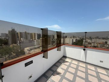 Venta Exclusivo Penthouse En San Isidro