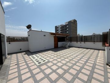 Venta Exclusivo Penthouse En San Isidro