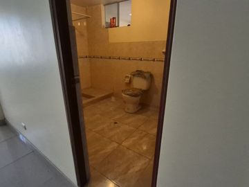 SJM - Casa en venta en zona segura y bien ubicada.