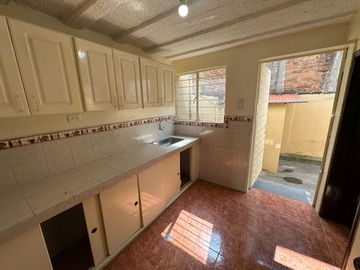 Casa de venta sur de quito sector santa anita