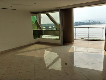 Departamento en Venta en Via a Samborondon, Vista Al Rio