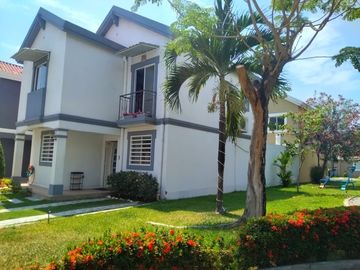 Casa en Venta  Urb Marina D'or Park, La Aurora, Las Lojas, Vìa Samborondon, Daule
