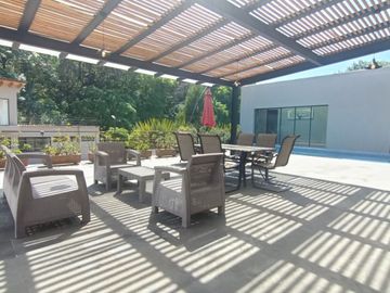 EXCELENTE CASA EN RENTA