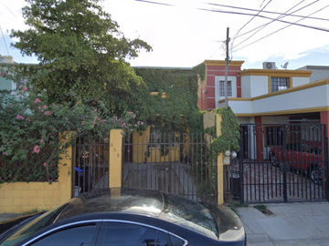 De la Estancia, Hacienda Dorada, Mexicali-Casa en Remate-(65% Debajo De Su Valor Comercial, Solo Recursos Propios-SK10