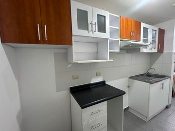 VENTA DEPARTAMENTO CALLAO BELLAVISTA VILLA BONITA 4 4TO. PISO ASCENSOR SIN COCHERA
