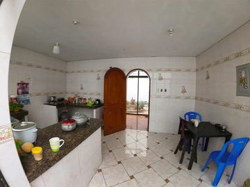 VENTA DE CASA COMO TERRENO