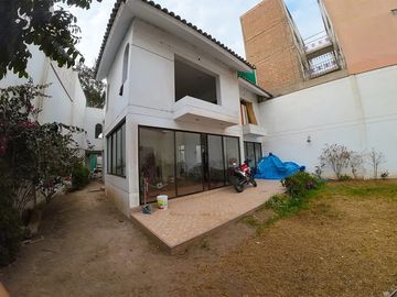 VENTA DE CASA COMO TERRENO