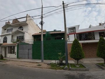 VENTA DE CASA COMO TERRENO