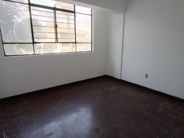 Venta De Departamento En Av. Manco Capac La Victoria