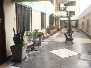 ¡¡Ocasión!! Venta De Departamento Duplex En El Centro De Lima A Solo $ 60 K (¡¡Y Negociable!!)