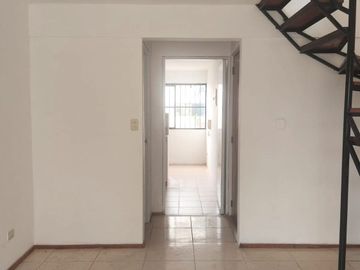 ¡¡Ocasión!! Venta De Departamento Duplex En El Centro De Lima A Solo $ 60 K (¡¡Y Negociable!!)
