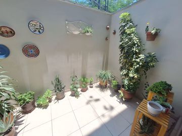 DEPARTAMENTO EN PRIMER PISO DE 129 MTS, 03 DORMITORIOS + SERVICIO