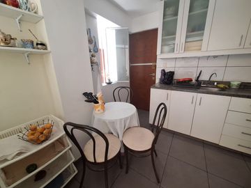 DEPARTAMENTO EN PRIMER PISO DE 129 MTS, 03 DORMITORIOS + SERVICIO