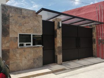 Venta de casa en Jiutepec condominio