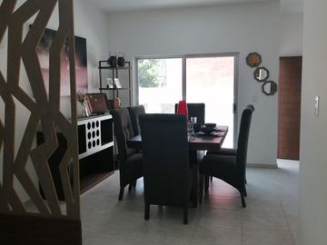 Venta de casa en Jiutepec condominio
