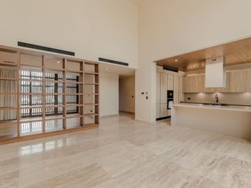 VENTA CASA MODERNA Y LUJOSA EN  PUERTO CANCUN