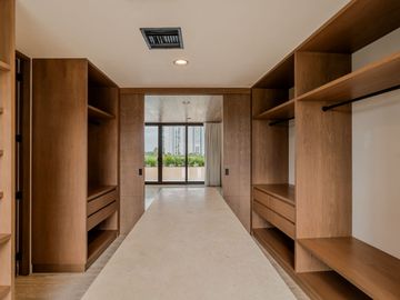 VENTA CASA MODERNA Y LUJOSA EN  PUERTO CANCUN