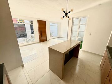 DUPLEX EN VENTA, FRACCIONAMIENTO CAMINO REAL LA HACIENDA PUEBLA.