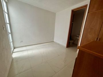 DUPLEX EN VENTA, FRACCIONAMIENTO CAMINO REAL LA HACIENDA PUEBLA.