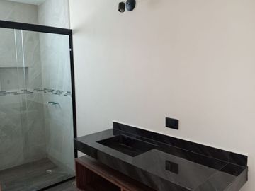 CASA EN VENTA AMPLIACIÓN ARBOLEDAS DE LOMA BELLA
