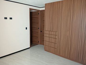 CASA EN VENTA AMPLIACIÓN ARBOLEDAS DE LOMA BELLA