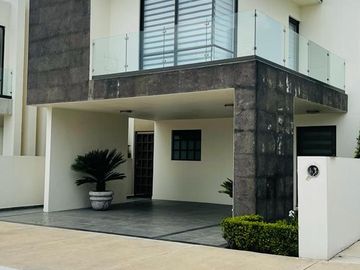 CASA NUEVA EN CONDOMINIO EN OCOYOACAC ESTADO DE MEXICO.