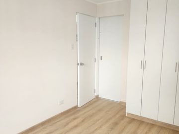 SE ALQUILA MINIDPTO DE ESTRENO en LINSIDRO