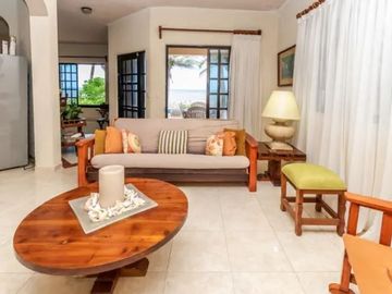 EN VENTA CASA FRENTE AL MAR  PUERTO MORELOS