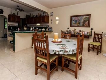 EN VENTA CASA FRENTE AL MAR  PUERTO MORELOS