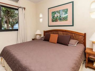 EN VENTA CASA FRENTE AL MAR  PUERTO MORELOS