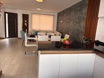 VENTA DE CASAS POR ESTRENAR EN SAN ANTONIO DE PICHINCHA