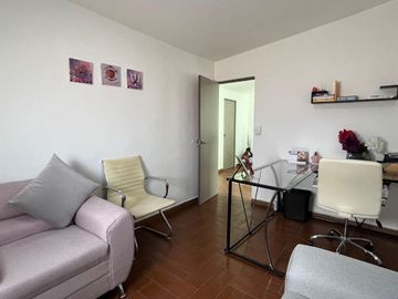 Oportunidad Única: Casa con Local  en Lomas de Atizapán