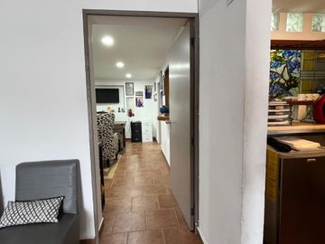 Oportunidad Única: Casa con Local  en Lomas de Atizapán