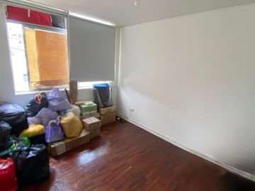 Se Vende Amplia Y Cómoda Casa Como Terreno De 390 M2 En Surco, Paralela A La Av. Ramon Castilla