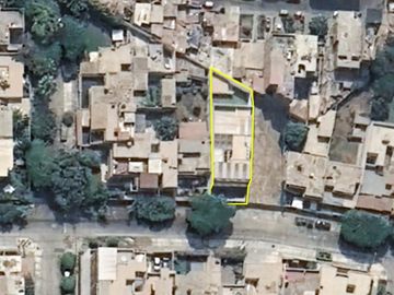 Se Vende Amplia Y Cómoda Casa Como Terreno De 390 M2 En Surco, Paralela A La Av. Ramon Castilla