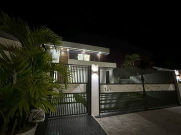 CASA EN VENTA CON MUELLE PROPIO