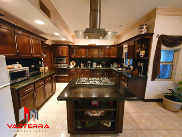 RESIDENCIA EN VENTA SAN FRANCISCO COUNTRY CLUB