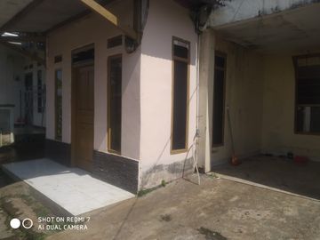Rumah Kontrakan 3 Bulanan Masuk Gang 1 Kamar Randukurung, Pakuhaji, Bandung Barat
