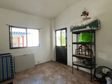 ¡Amplia Residencia con Alberca, Jardín y Seguridad Privada en Cuernavaca! 🌴🏡