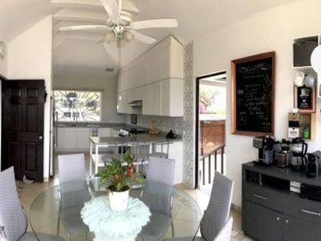 Venta de casa en Cuernavaca de 1000 metros de terreno