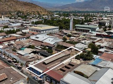LOS ANDES - VENDE PROPIEDAD CON BUEN TERRENO DE 766m2 EN PLENO CENTRO